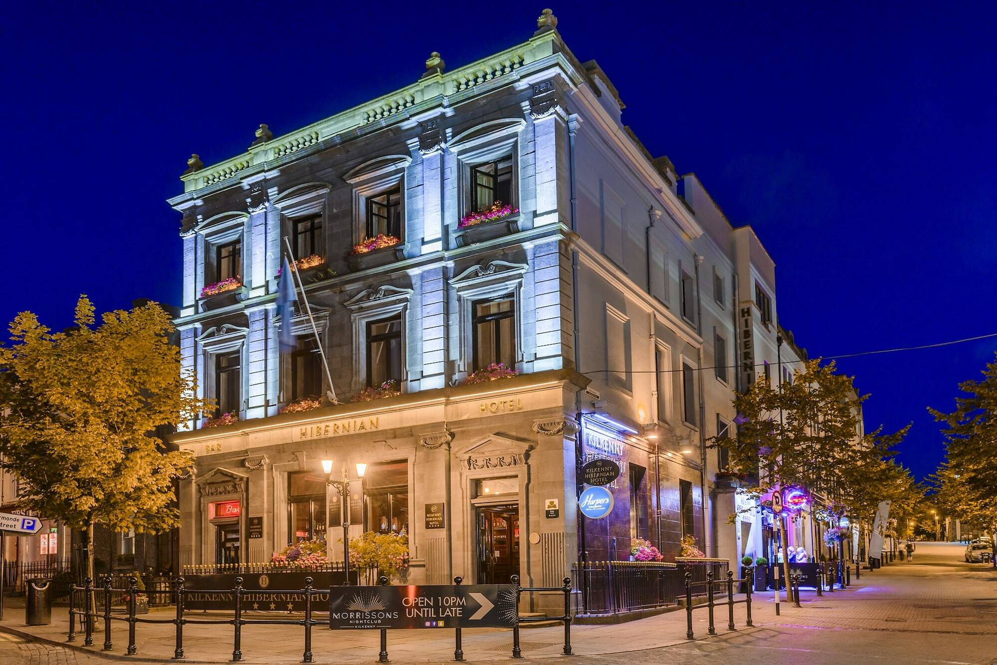 Kilkenny Hibernian Hotel Экстерьер фото